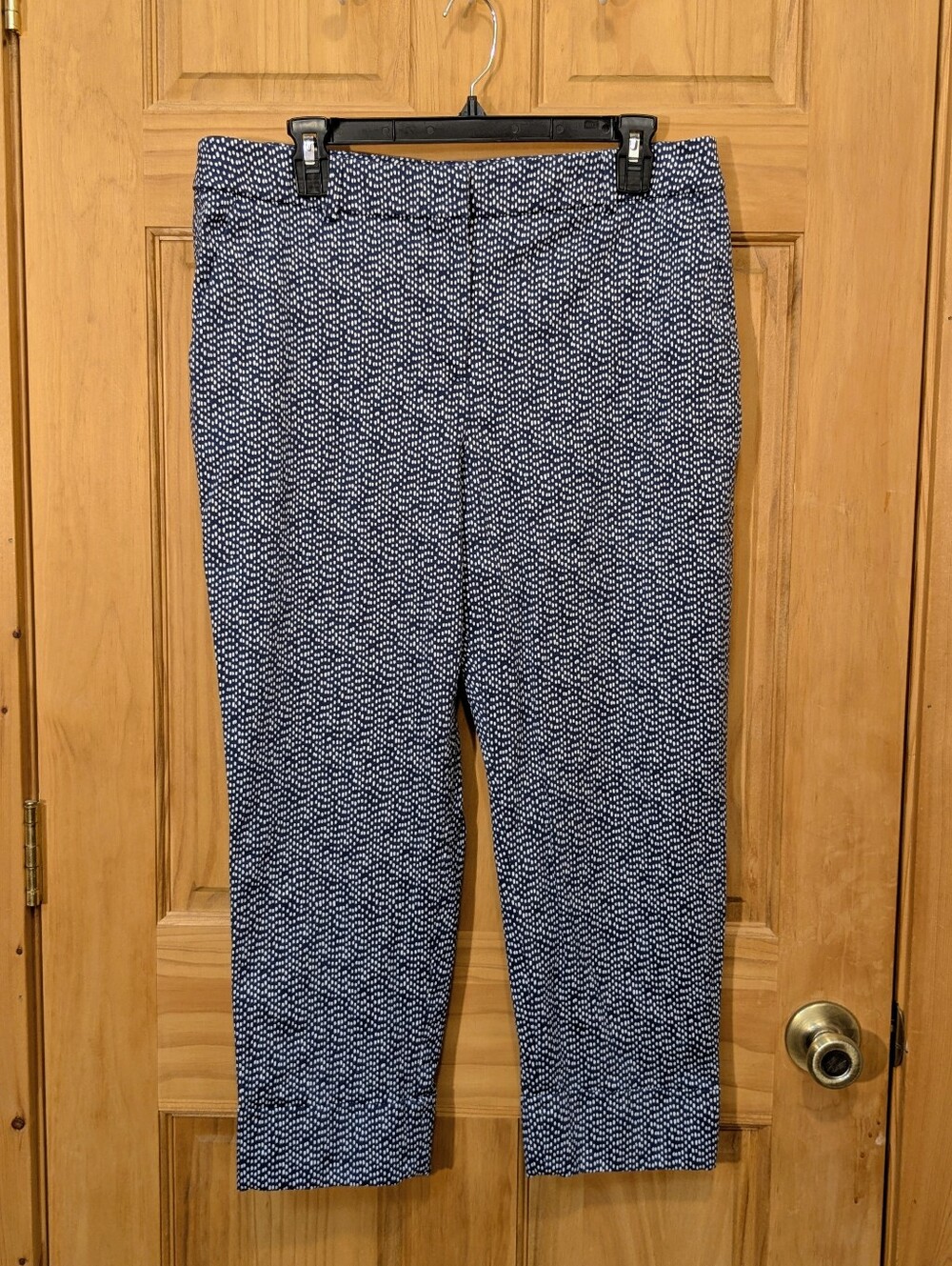 Chicos Pants Secret Stretch Straight Leg Crop Sz 2, LG/12 Blue White Cuffed